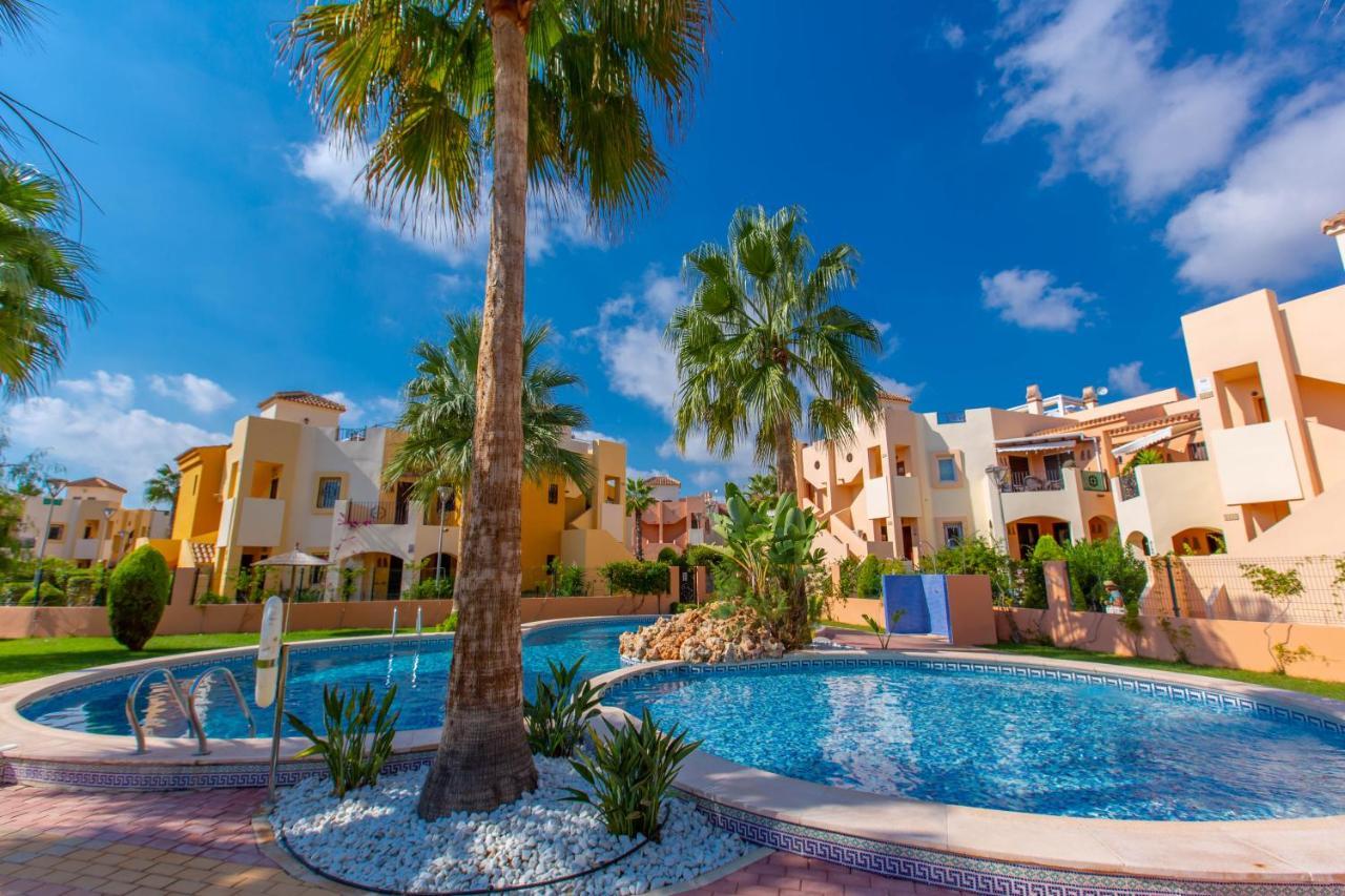 Punta Prima Casa Apartment Torrevieja Luaran gambar