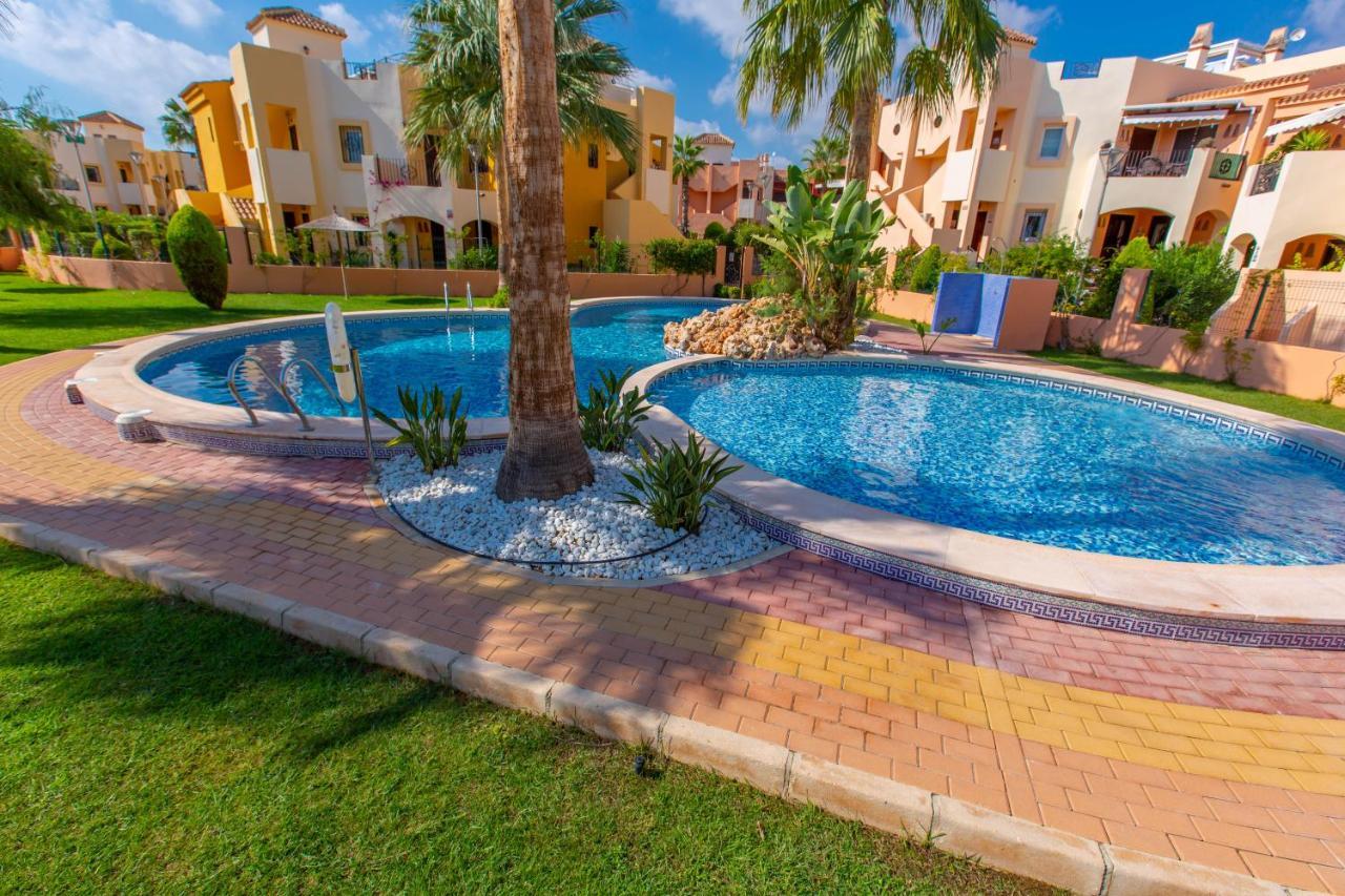 Punta Prima Casa Apartment Torrevieja Luaran gambar